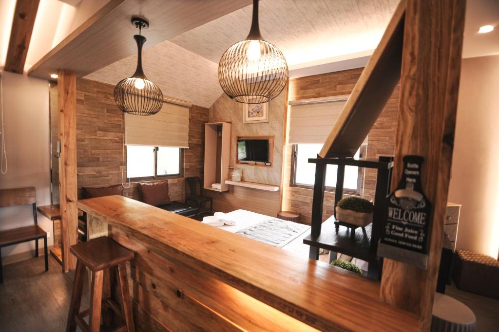 Pine Breeze Cottages - Presidential Suite