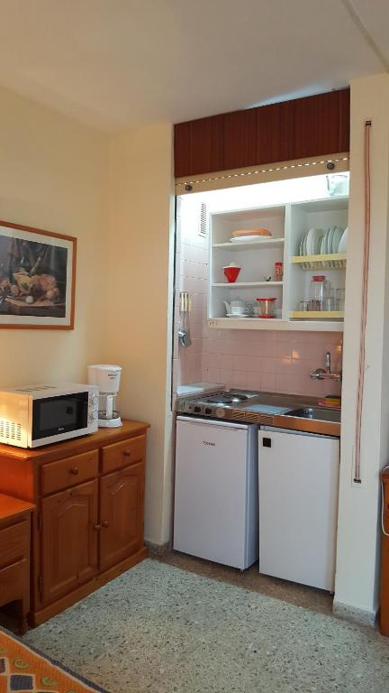 Kuchyňa alebo kuchynka v ubytovaní Apartamentos Girasol II