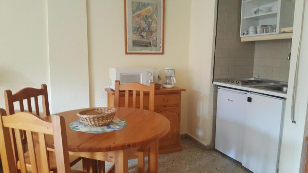 Kuchyňa alebo kuchynka v ubytovaní Apartamentos Girasol II