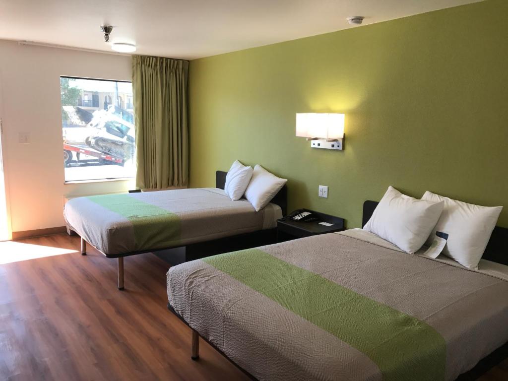 Postel nebo postele na pokoji v ubytování Motel 6-Abilene, TX
