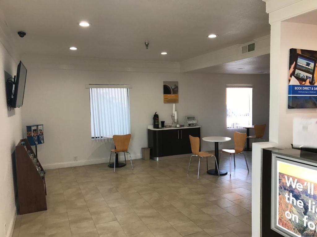 Kuchyň nebo kuchyňský kout v ubytování Motel 6-Abilene, TX