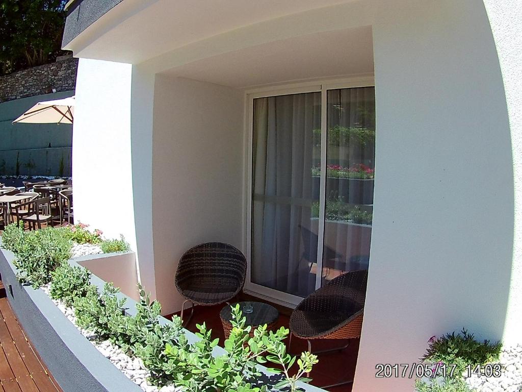 Santa Cruz Village Hotel - 5