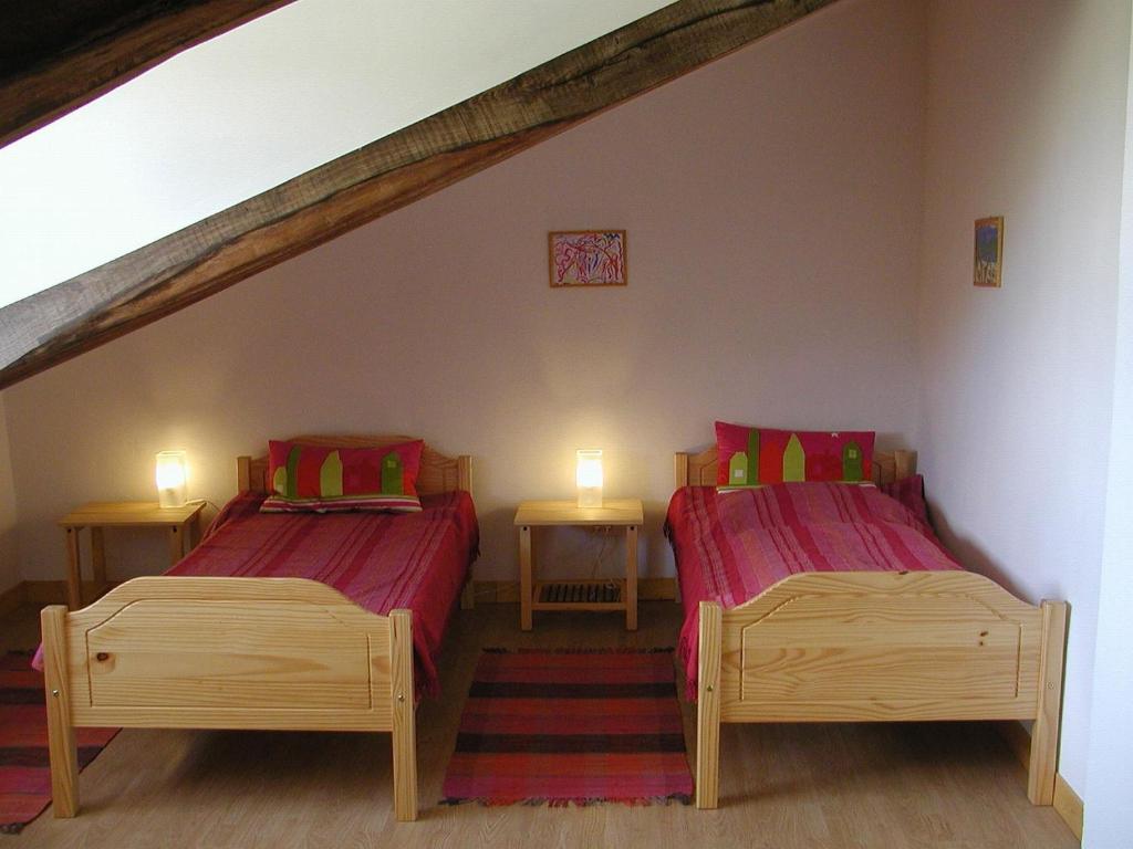 Gîte Périssé - Apartment With Garden View