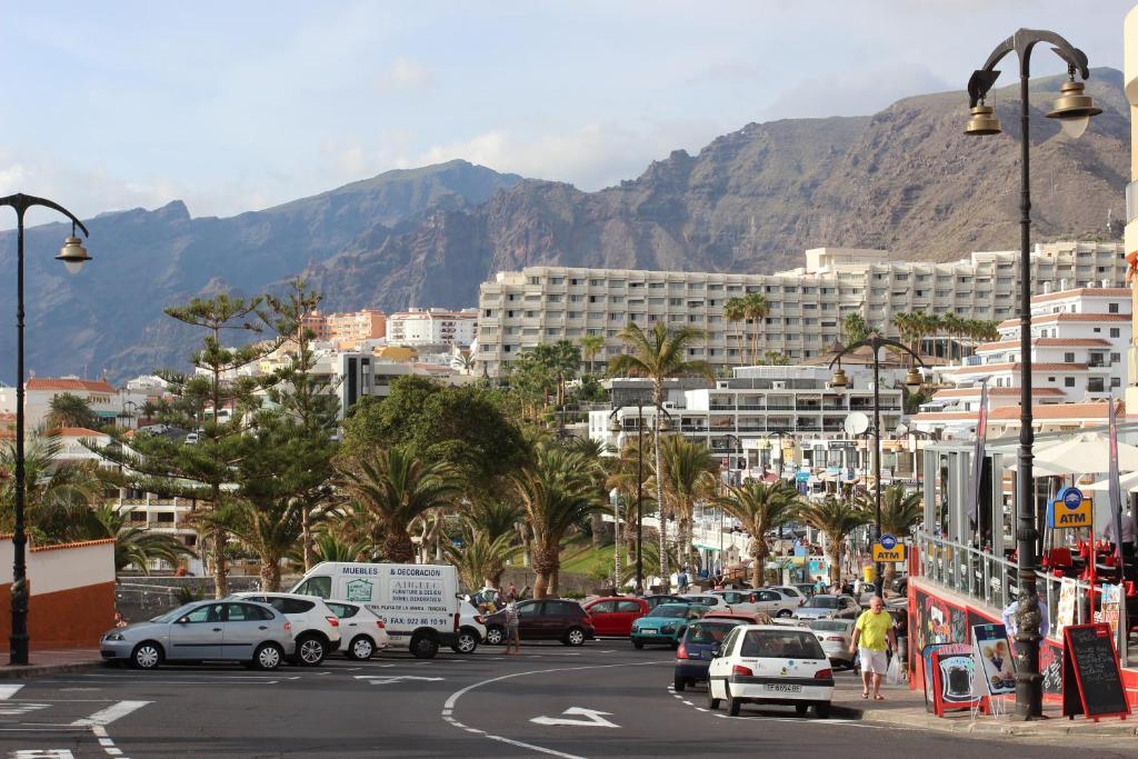 Fotografie z fotogalerie ubytování Ocean View Apartment at the beach Playa de La Arena v destinaci Puerto de Santiago