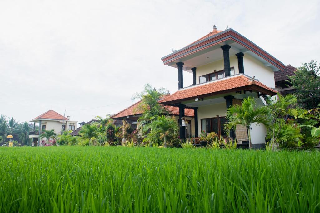 Zahrada ubytování Sari Bungalow