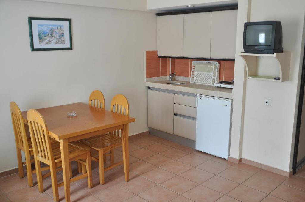 Club Sidar Apart Hotel - Appartamento Con Due Camere Da Letto (6 Adulti)