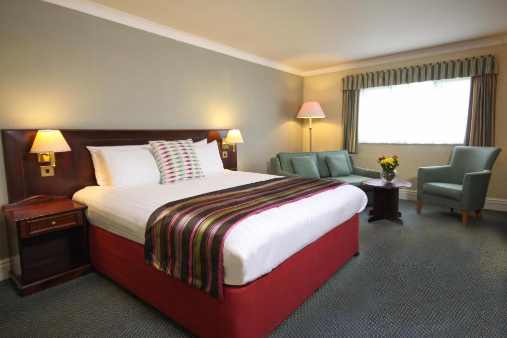 Citrus Hotel Coventry South by Compass Hospitality - Housity