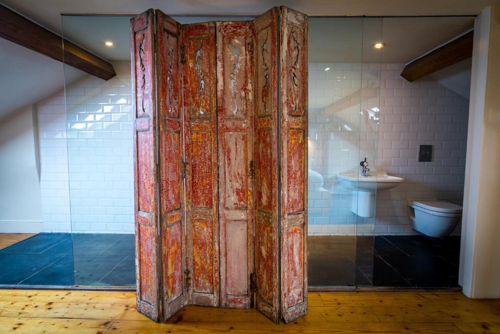 Kellys Hotel - Resim 29