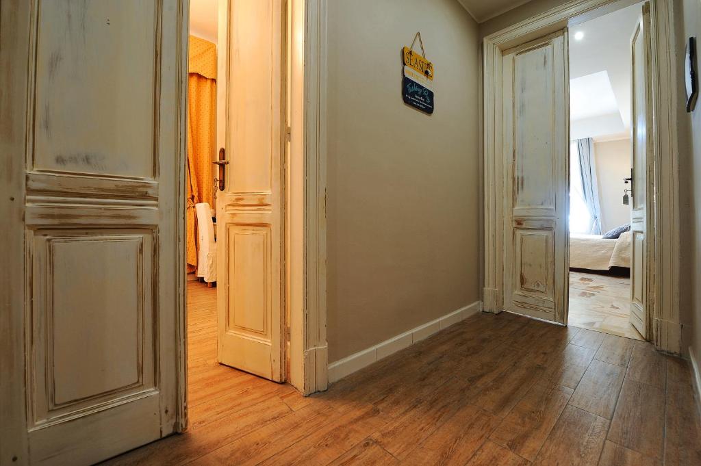 Zdjęcie z galerii obiektu Onda Marina Rooms w Cagliari
