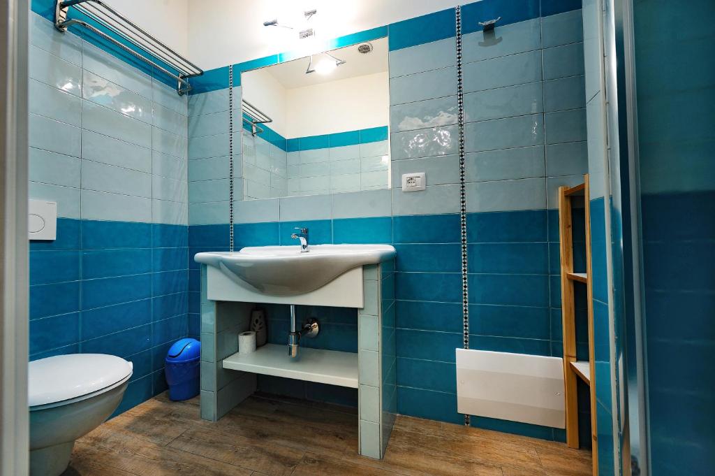 Łazienka w obiekcie Onda Marina Rooms