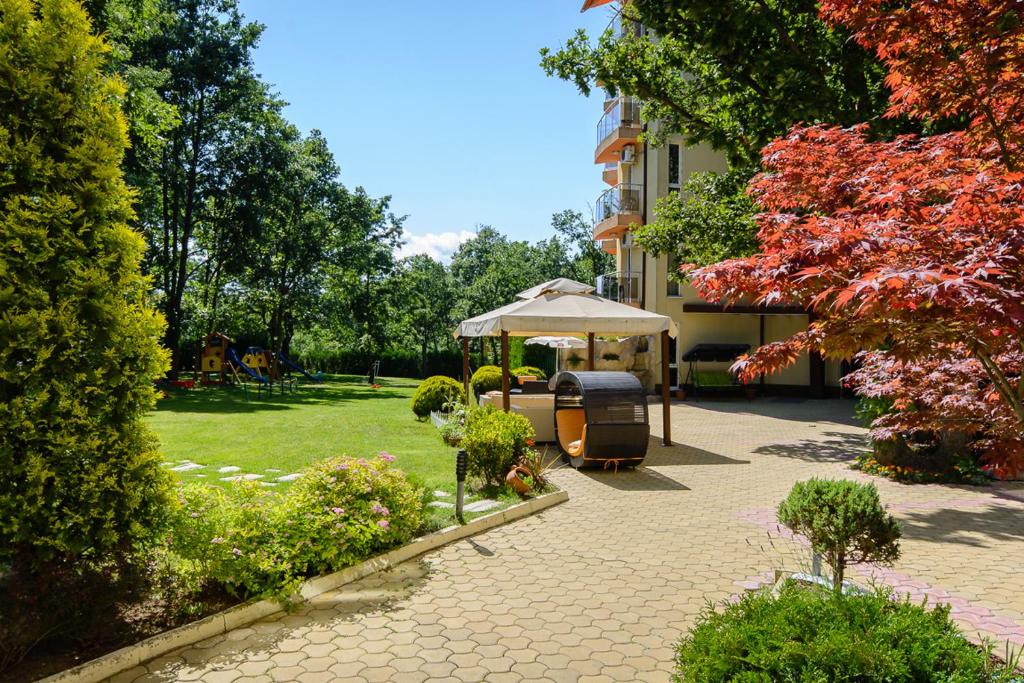 Zahrada ubytování Sunrise Hotel