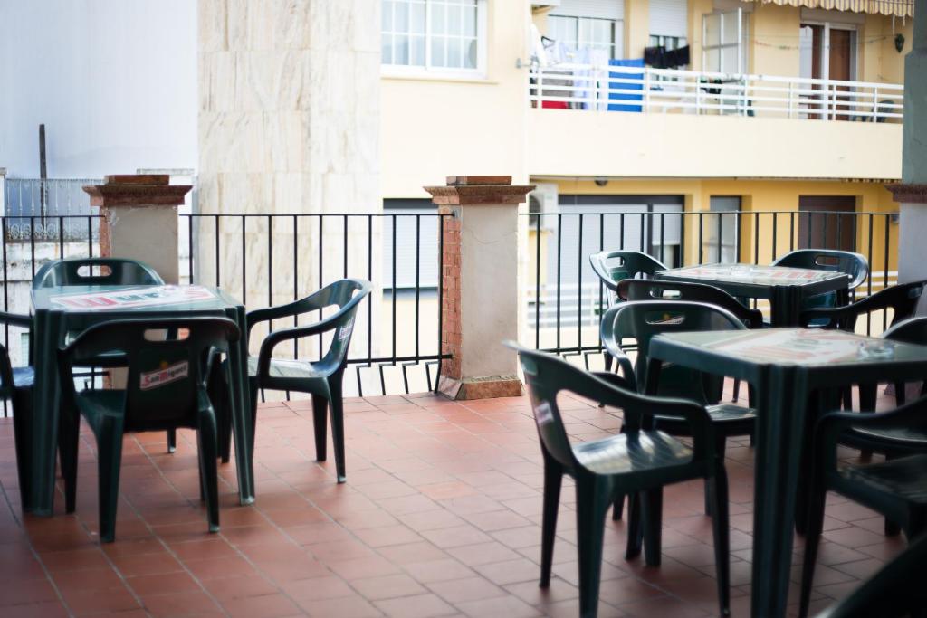 Reštaurácia alebo iné gastronomické zariadenie v ubytovaní Hospedaje Lisboa Algeciras