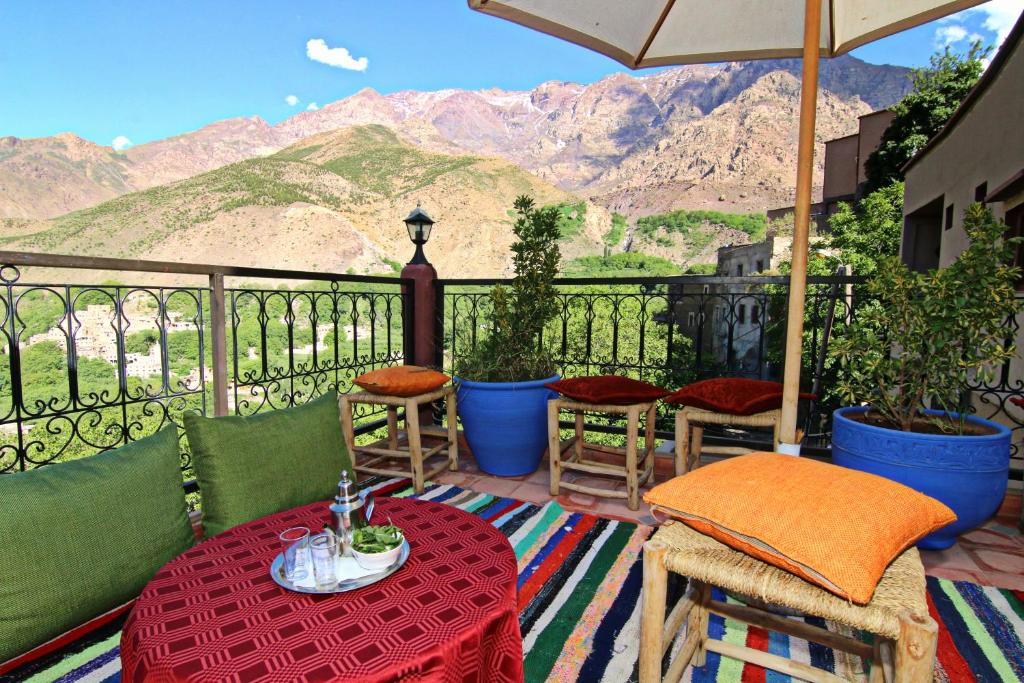 Nespecifikovaný výhled na hory nebo výhled na hory při pohledu z bed and breakfast