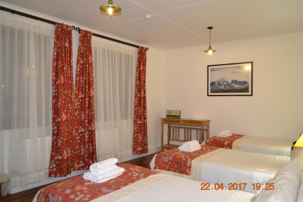 Hotel Estancia El Ovejero Patagónico - 三个房间