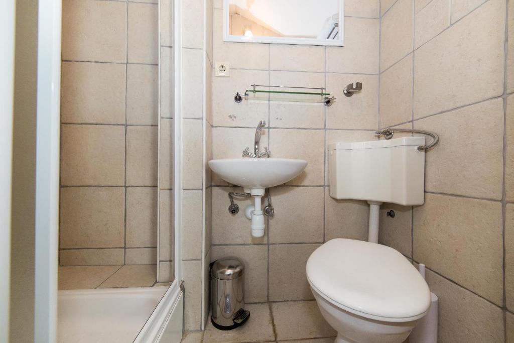 Koupelna v ubytování Guesthouse Mirula