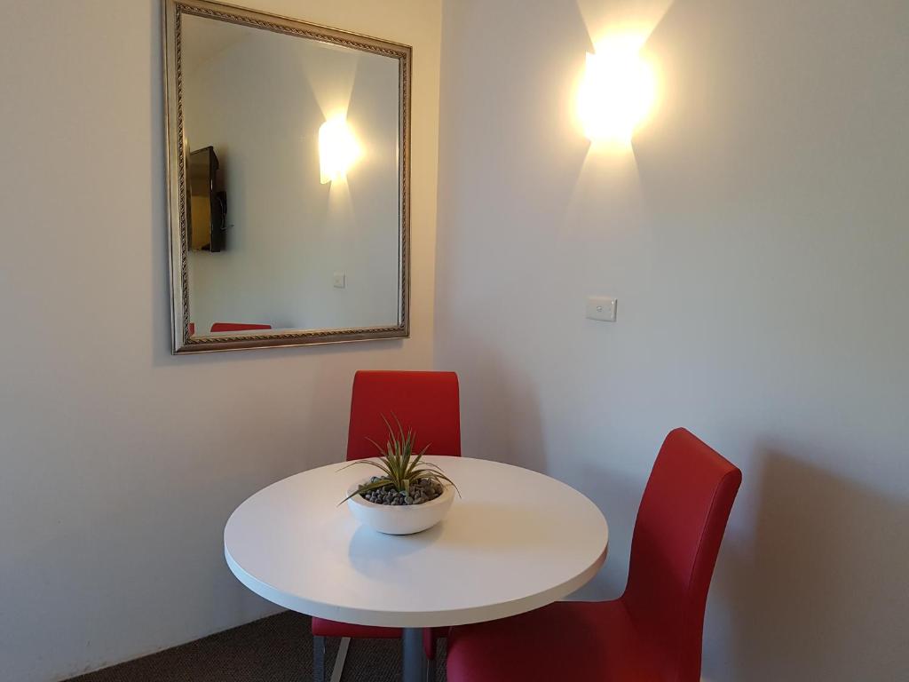 The Devon Hotel A Heritage Hotel - Resim 10