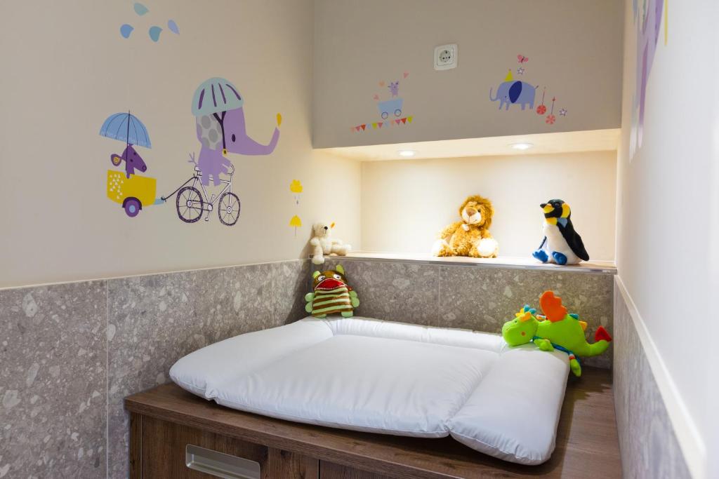 Hotel an der Oper - Resim 30