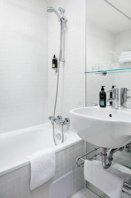 Metropol Design Hotel Old Town - Resim 3