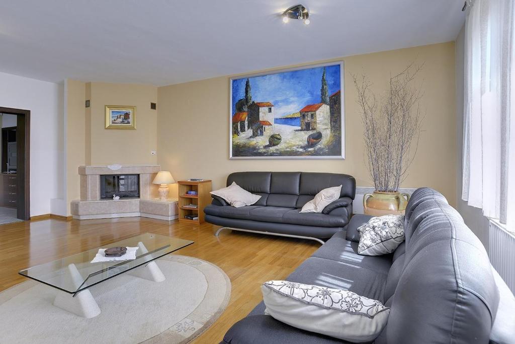 Część wypoczynkowa w obiekcie Holiday Home Lorena