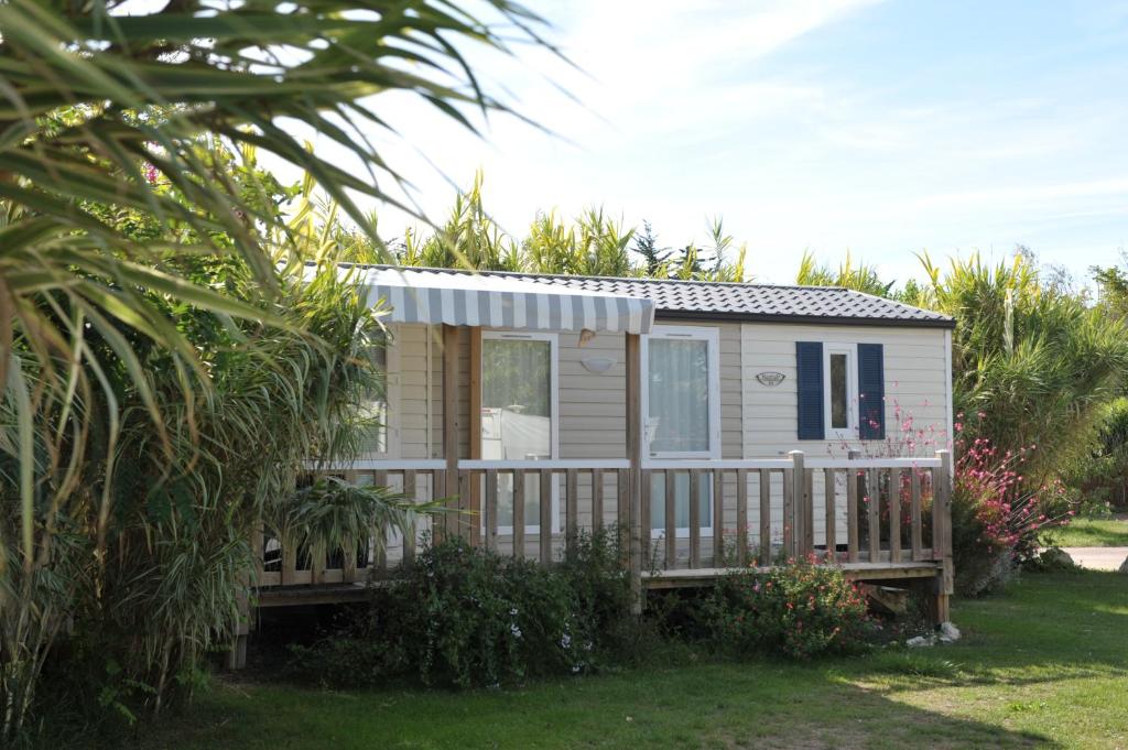 Zahrada ubytování Camping Antioche D'Oléron