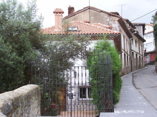 Vacation Home Casa con encanto en Pravia, Spain - Booking.com