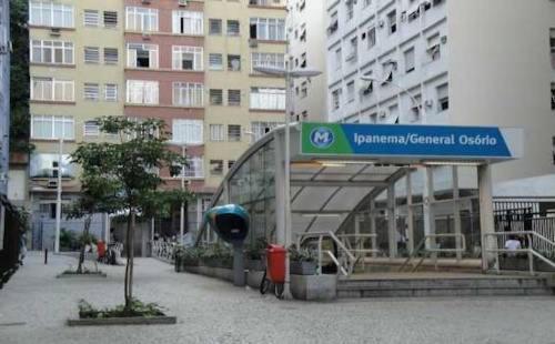  Copacabana Studio One