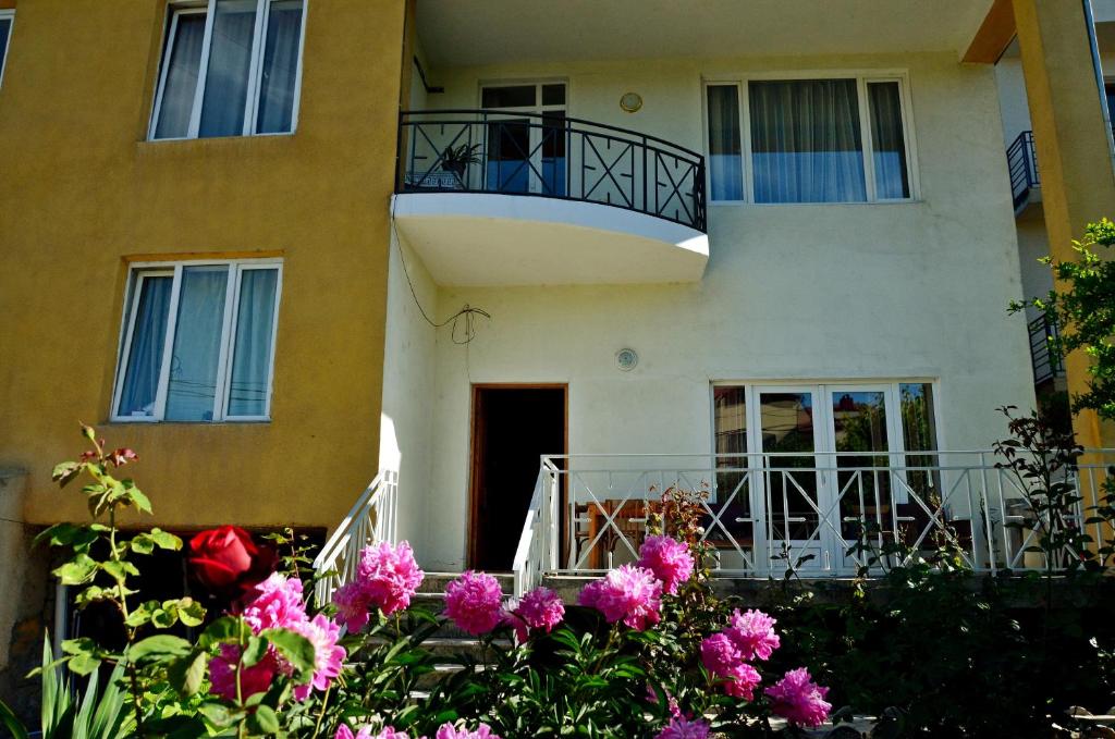 Balkón nebo terasa v ubytování Boutique Hotel Eco-House Tbilisi
