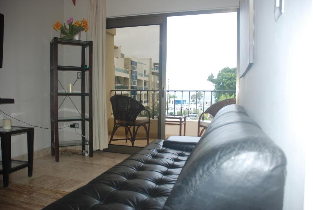 Posezení v ubytování E&J Beach Condo