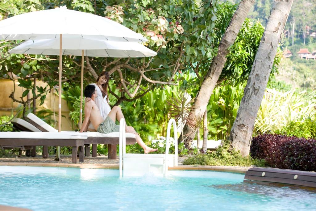Bazén v ubytování Vacation Village Phra Nang Lanta - SHA Extra Plus nebo v jeho okolí