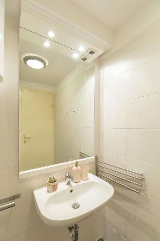 Koupelna v ubytování Apartment Hedera A11