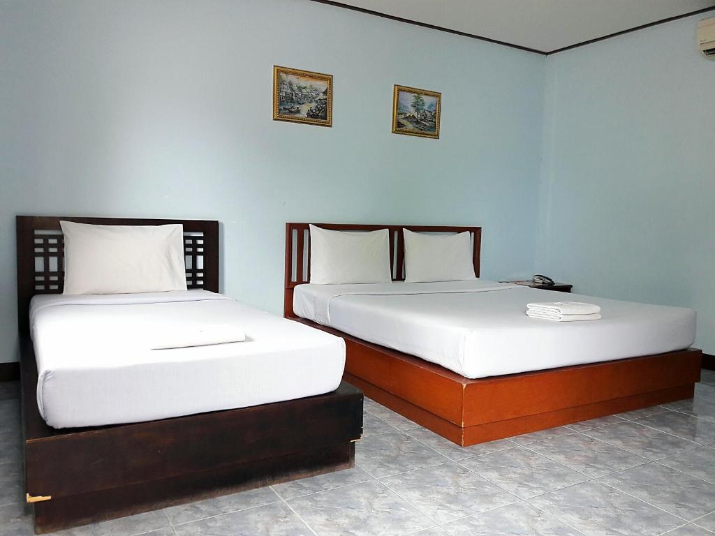 โรงแรมฟ้าพราวฝน Fah Proud Fon Hotel - Tripla Stanza Standard