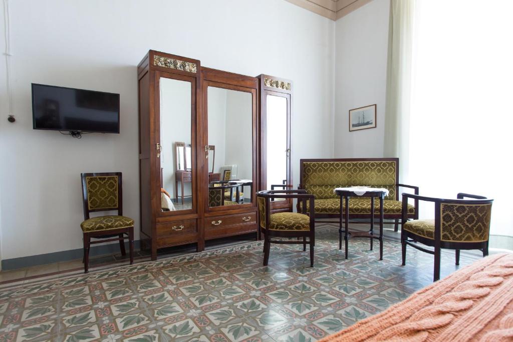 Palazzo Vallebona - 3