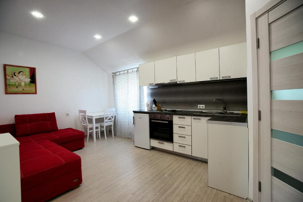 Apartment Zolotoy Bereg 5 - One-Bedroom Apartment