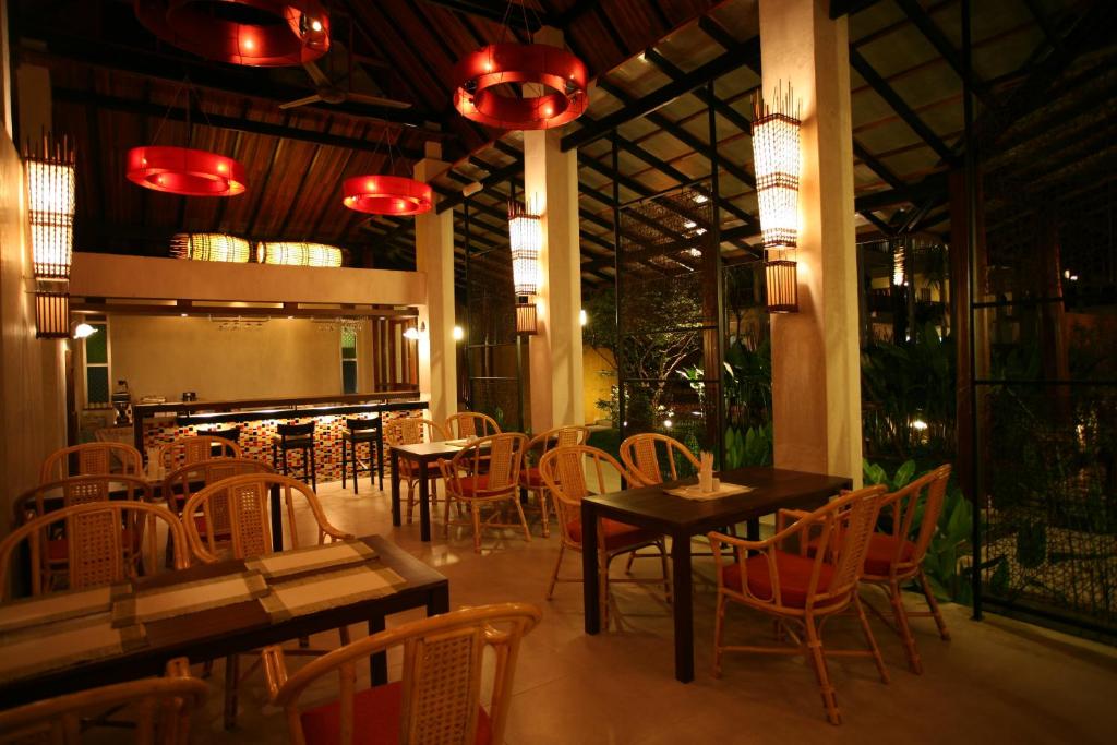 Restaurace v ubytování Ayara Villas - SHA Extra Plus