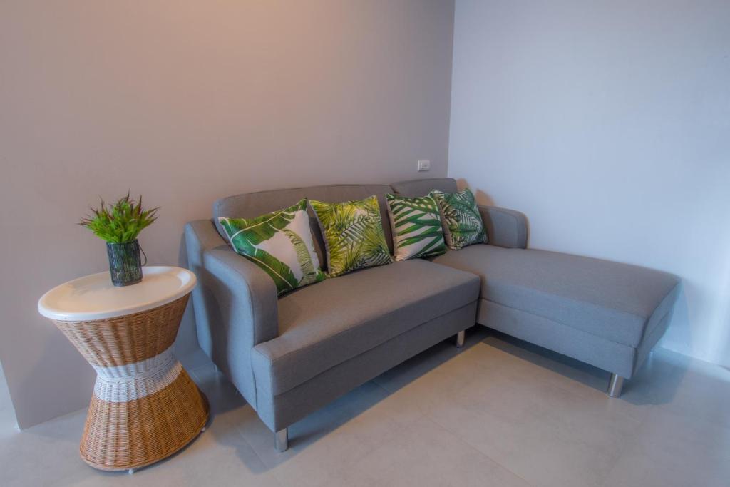 The Pat Hotel - Resim 13