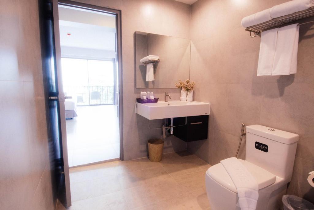 The Pat Hotel - Resim 12