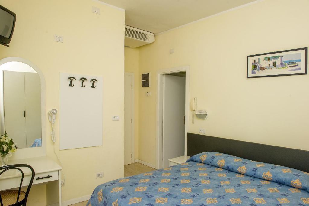 Hotel Cristina Hospitality Centrale - Resim 41