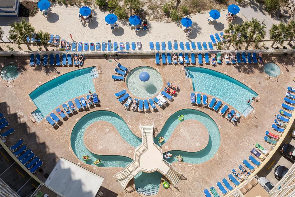 an overhead view of a pool at a resort at Avista Resort in Myrtle Beach