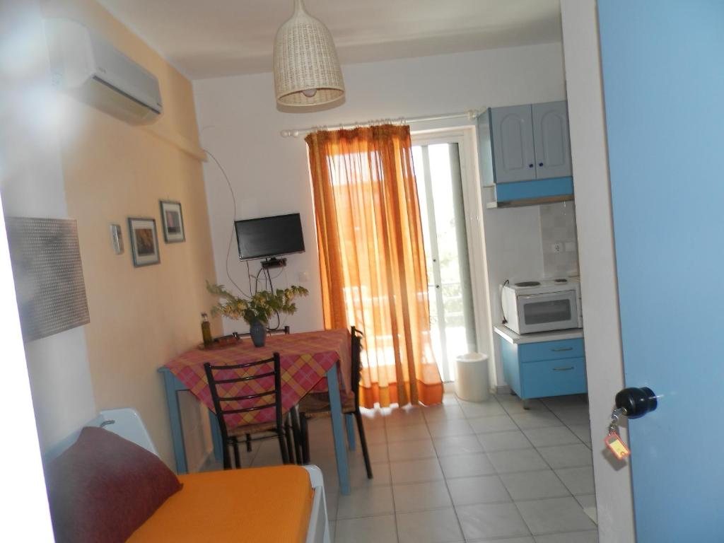 Kuchyň nebo kuchyňský kout v ubytování Silvi Mari Apartments