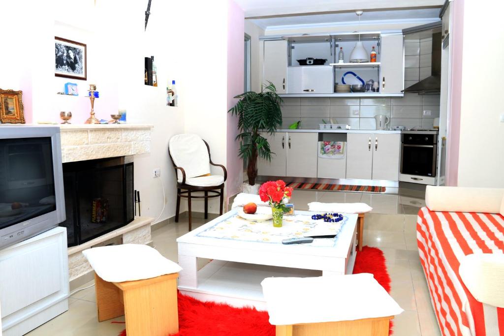 Holiday Home Ali - Image 5