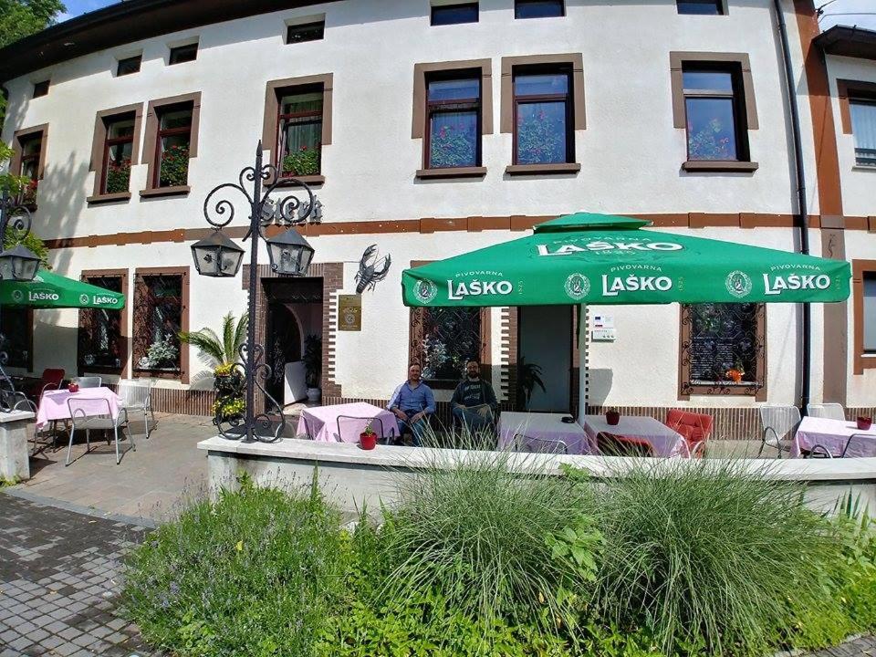 Budova, kde se penzion nachází