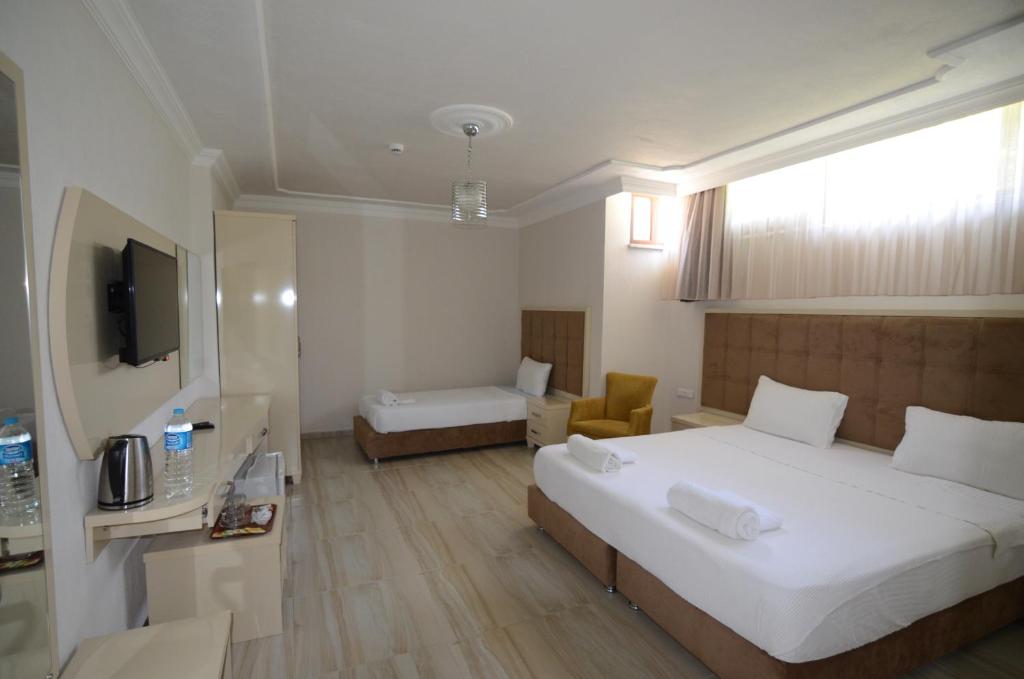 Funda Hotel