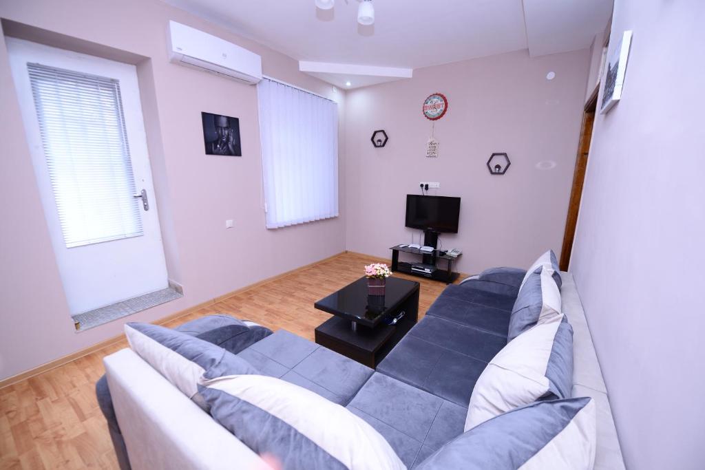 Sweet Home Apartment, Tbilisi City (updated prices 2024)