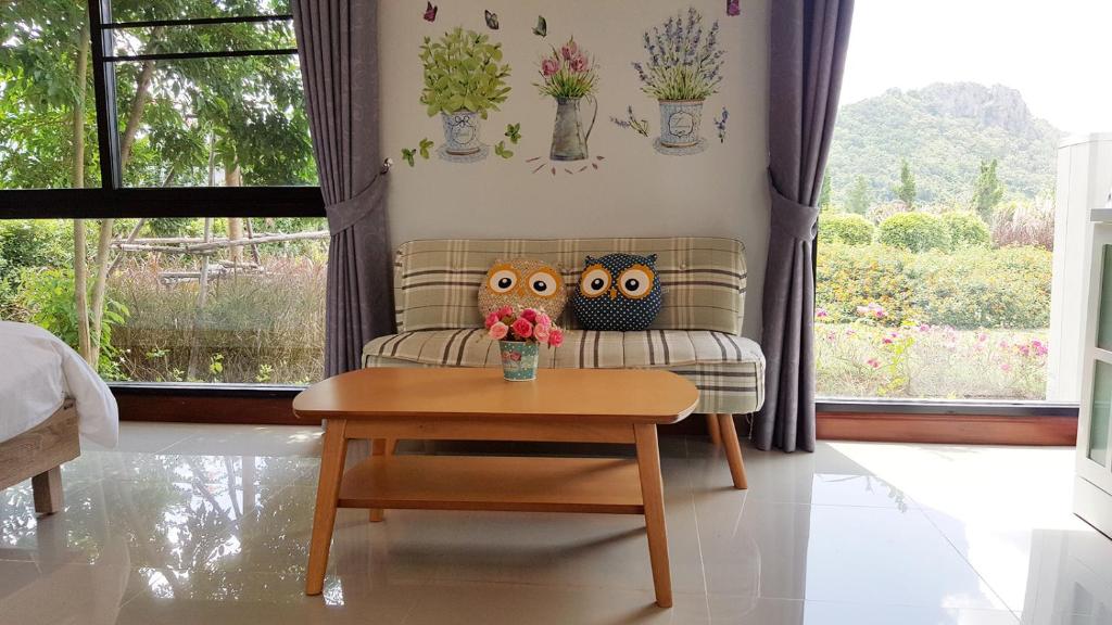 Posezení v ubytování The Focus Khaoyai Resort