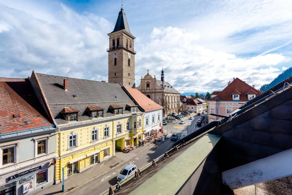 Nespecifikovaný výhled na destinaci Judenburg nebo výhled na město při pohledu z hotelu