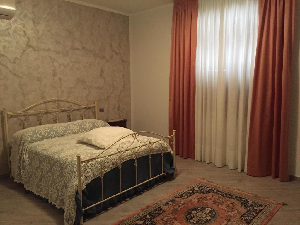 A bed or beds in a room at San Michele