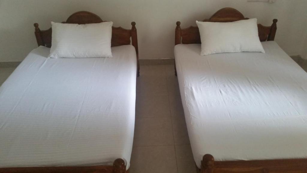 Sunhill Lake Tourist Rest - 16