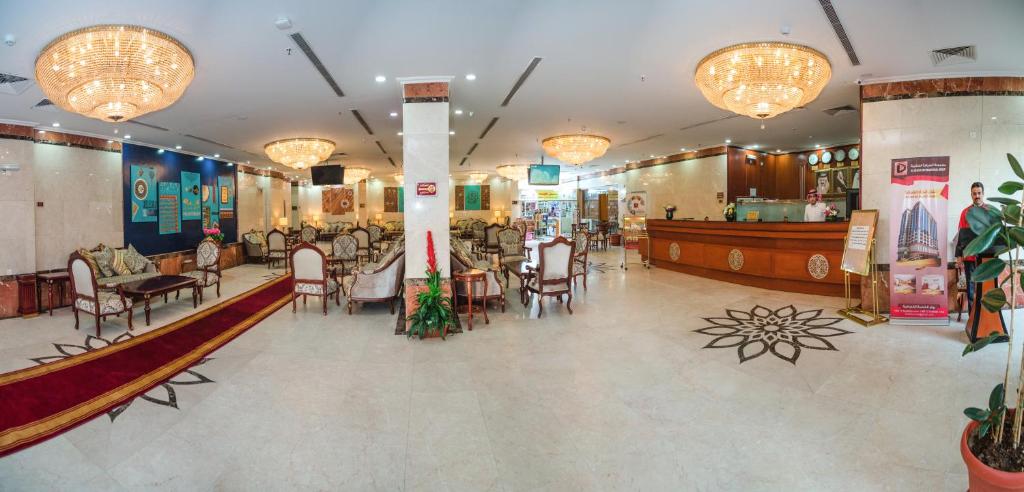 Posezení v ubytování Amjad Al Deafah Hotel