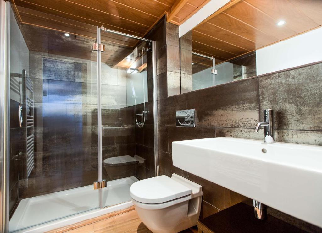 Kúpeľňa v ubytovaní Girona Housing Ginesta 9