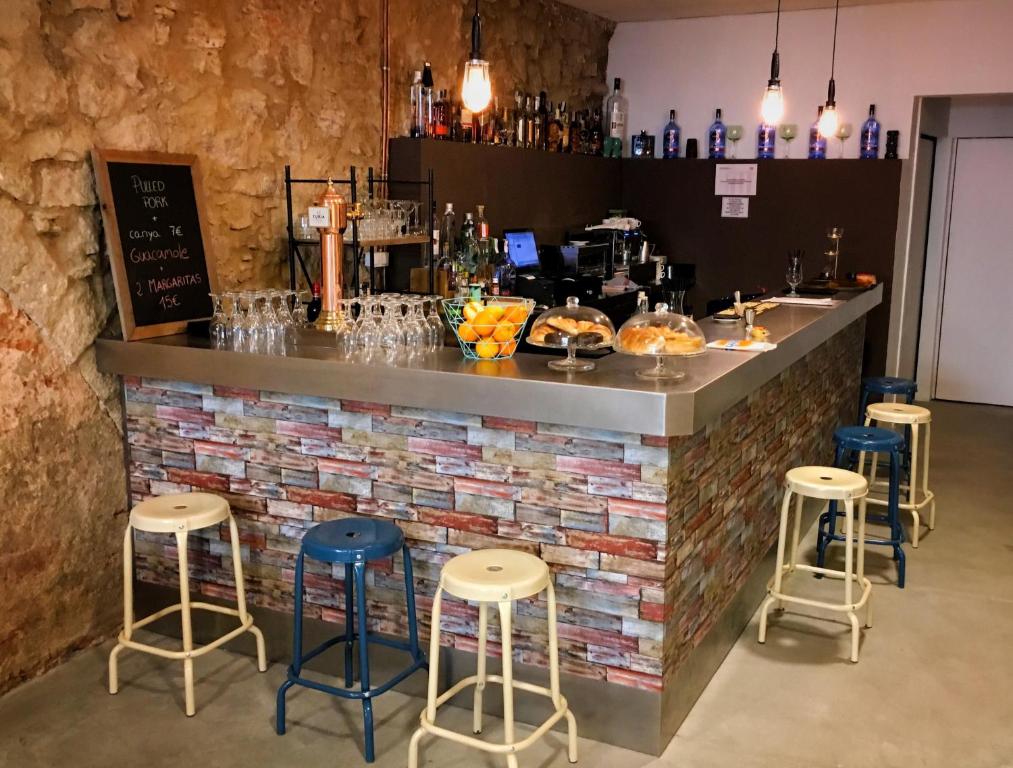 Lounge alebo bar v ubytovaní Girona Housing Ginesta 9